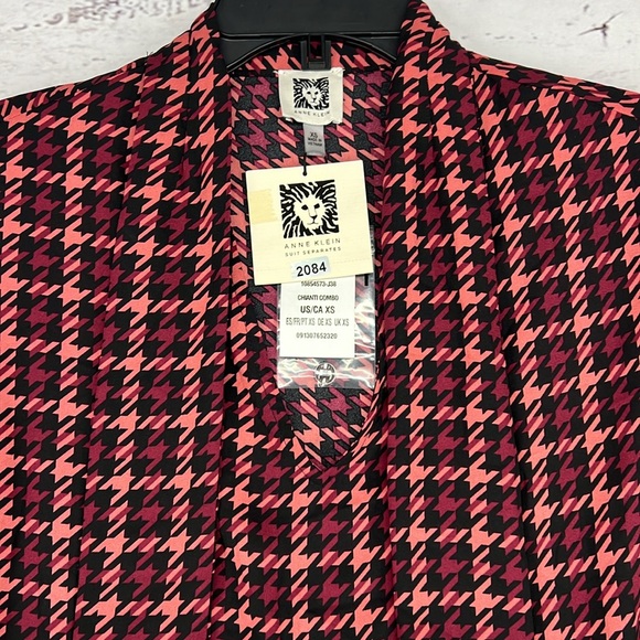 Anne Klein Red and Black Houndstooth Blouse - Picture 2 of 3